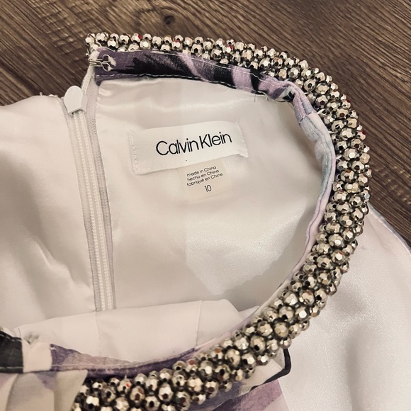 Calvin Klein Purple and White Halter Maxi Gown for Weddings - Picture 10 of 11